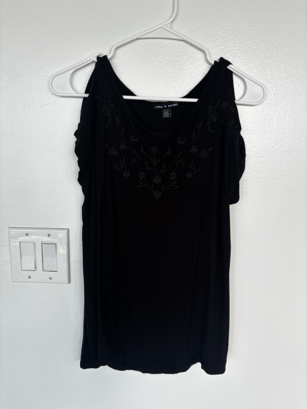 Cable & Gauge Black Cold-Shoulder Embroidered Tank